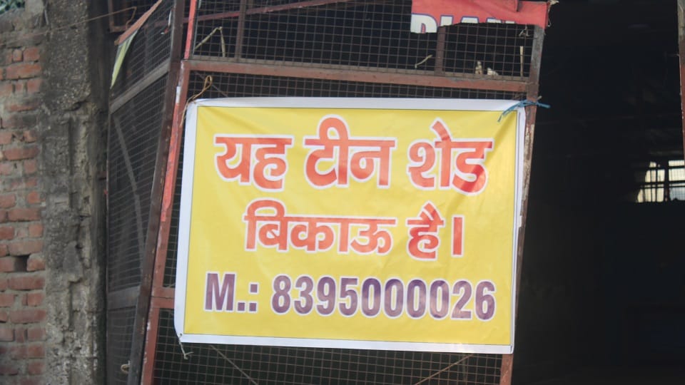 Meerut: For sale banners put up on shops in Central Market, shutters of some removed