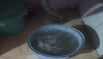 People in Madhuvan Vihar are forced to drink contaminated water in haldwani