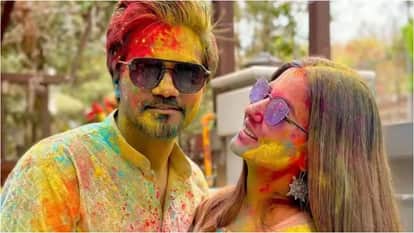 Holi 2026: Shah rukh khan aamir Khan Javed Akhtar Shabana These Muslim celebs Play Holi and Organize Parties