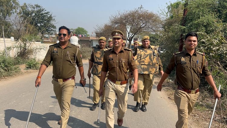 Kanpur:होली पर हुड़दंगियों के खिलाफ महाराजपुर पुलिस सख्त, हाईवे से ...