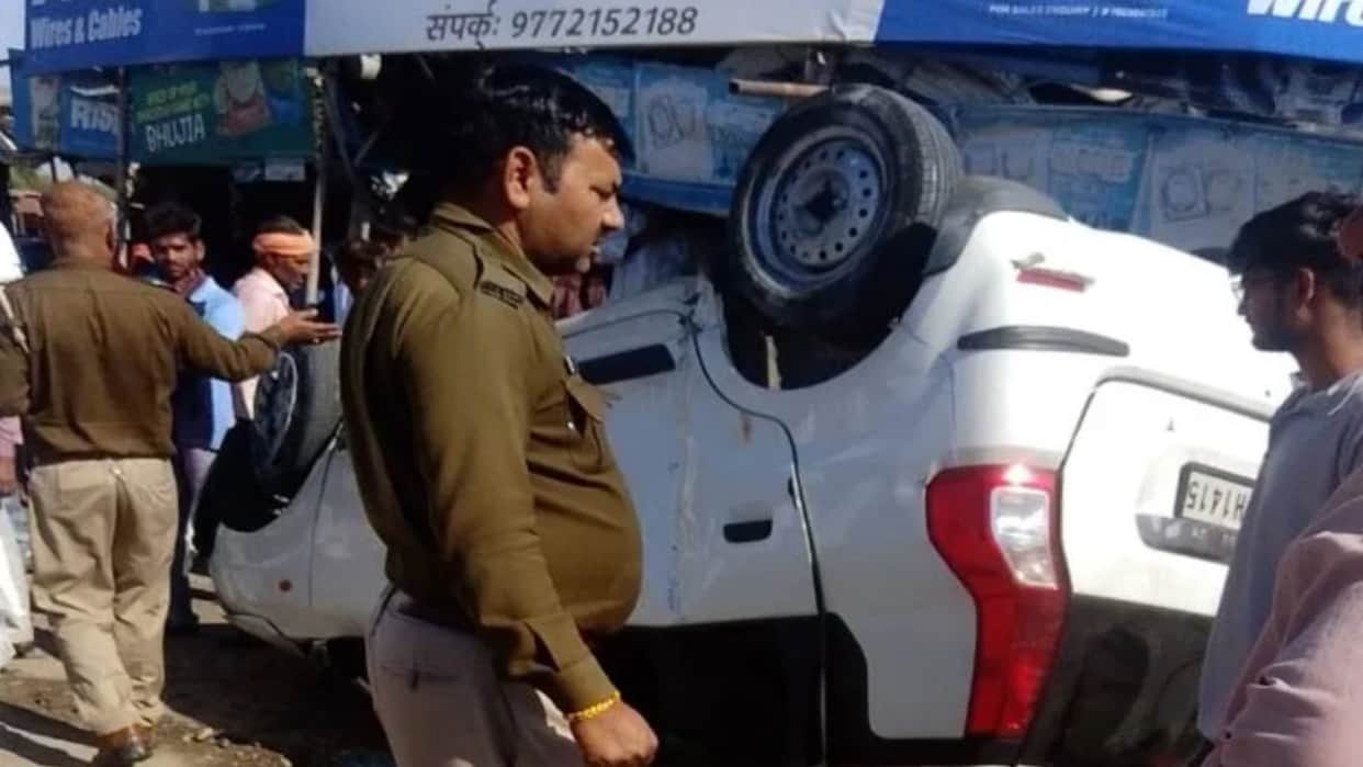 Tonk News: Woman killed, 5 injured including 2 children as devotees’ car overturns returning from Khatu Shyam