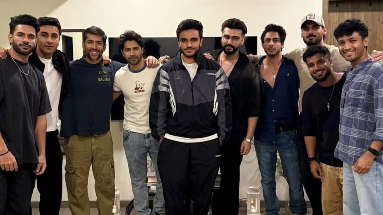Ranbir Kapoor And Varun Dhawan Arjun Kapoor Ahan Shetty Attend Friend Birthday Party Fans Says It AI