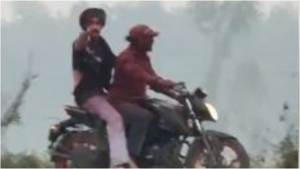 attackers opened fire on the youth in Pilibhit