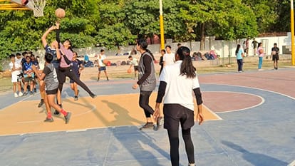 Sports News Hockey After five years Women Hockey League played on turf of Lalpur Stadium