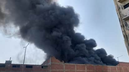 Baghpat: Massive Fire Breaks Out in Foam Factory in Khekra, Bagpat; Loss Worth Lakhs