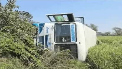 roadways bus overturned while trying to save a Nilgai in Gohana, Sonipat, causing panic among 30 passengers