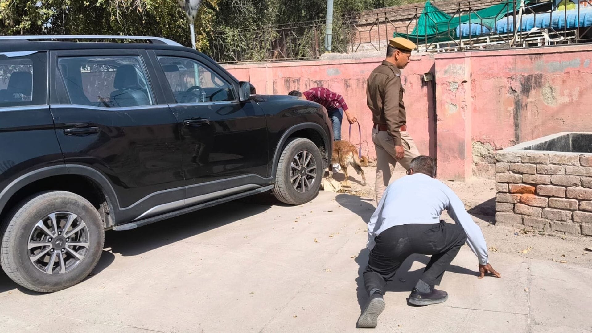 कोर्ट परिसर में चलाया गया जांच अभियान