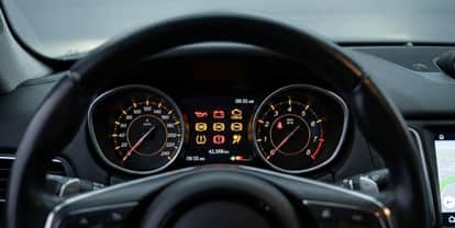 Car Dashboard Alerts: Don't Ignore These Warning Lights, Know What They Mean  Avoid Costly Repairs