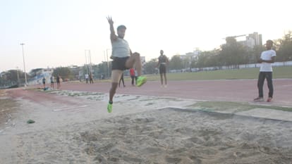 Sports News Hockey After five years Women Hockey League played on turf of Lalpur Stadium