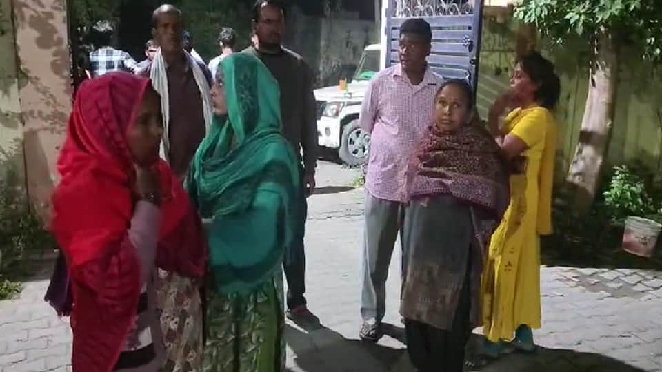 husband killed his wife and then committed suicide due to a domestic dispute In Moradabad