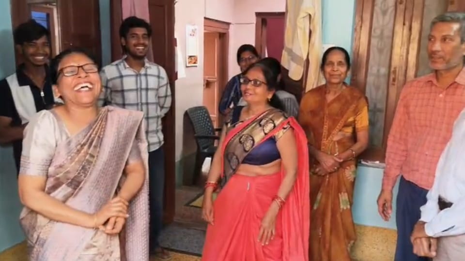 Shamlis Aastha Jain Secures All India Rank 9 in UPSC, Achieves IAS Dream in Third Attempt