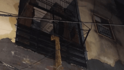 couple died in fire at five-story building in Khoda and leaving 200 people trapped for hour