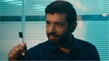 Hello Bacchon Web Series Review: Vineet Kumar Singh Vikram Kochhar Anumeha Jain Abhishek Yadav Show