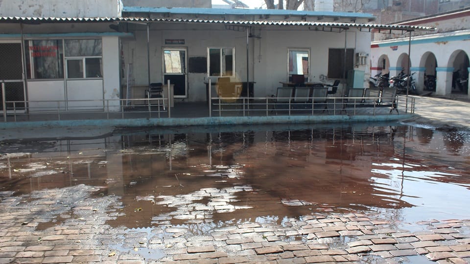 Waterlogging at Hathras police station
