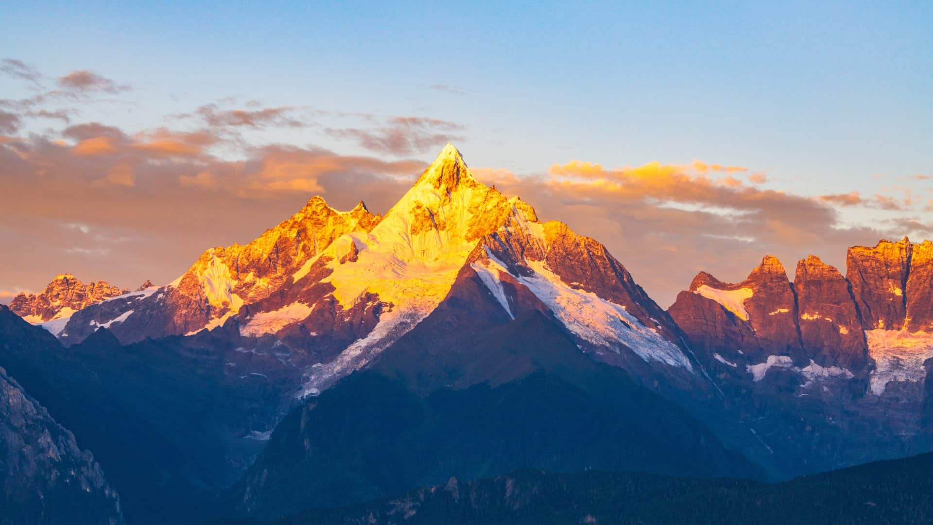 why pilots see three suns while flying over the himalayas know the reason here in hindi