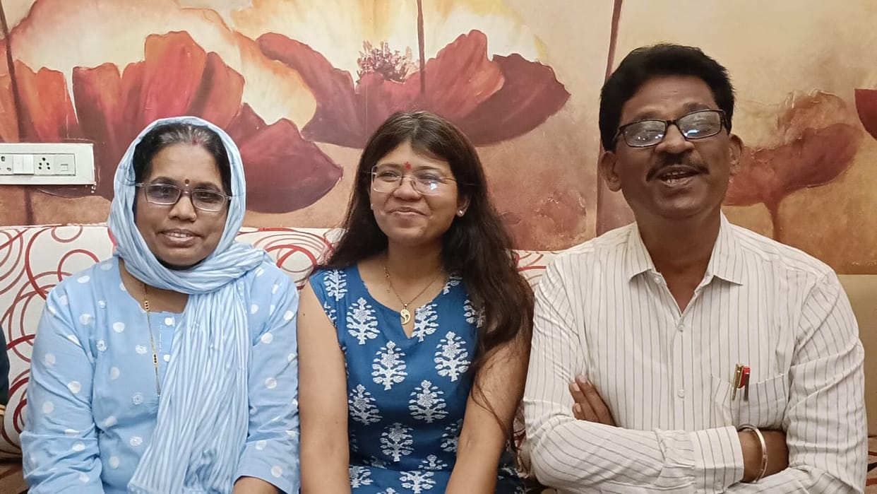 UPSC 2025: Khandwa’s Rupal Jaiswal Secures AIR 43, Shares Success Mantra of Consistency and Smart Study
