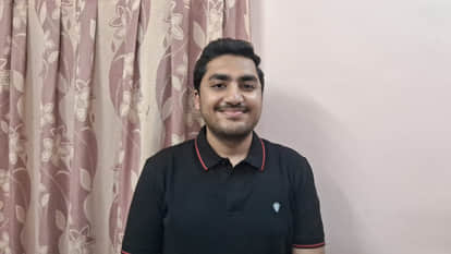 UPSC CSE 2025 Toppers: Meet Rank 1 Anuj Agnihotri, Rank 2 Rajeshwari Suve M and Rank 3 Akansh Dhull