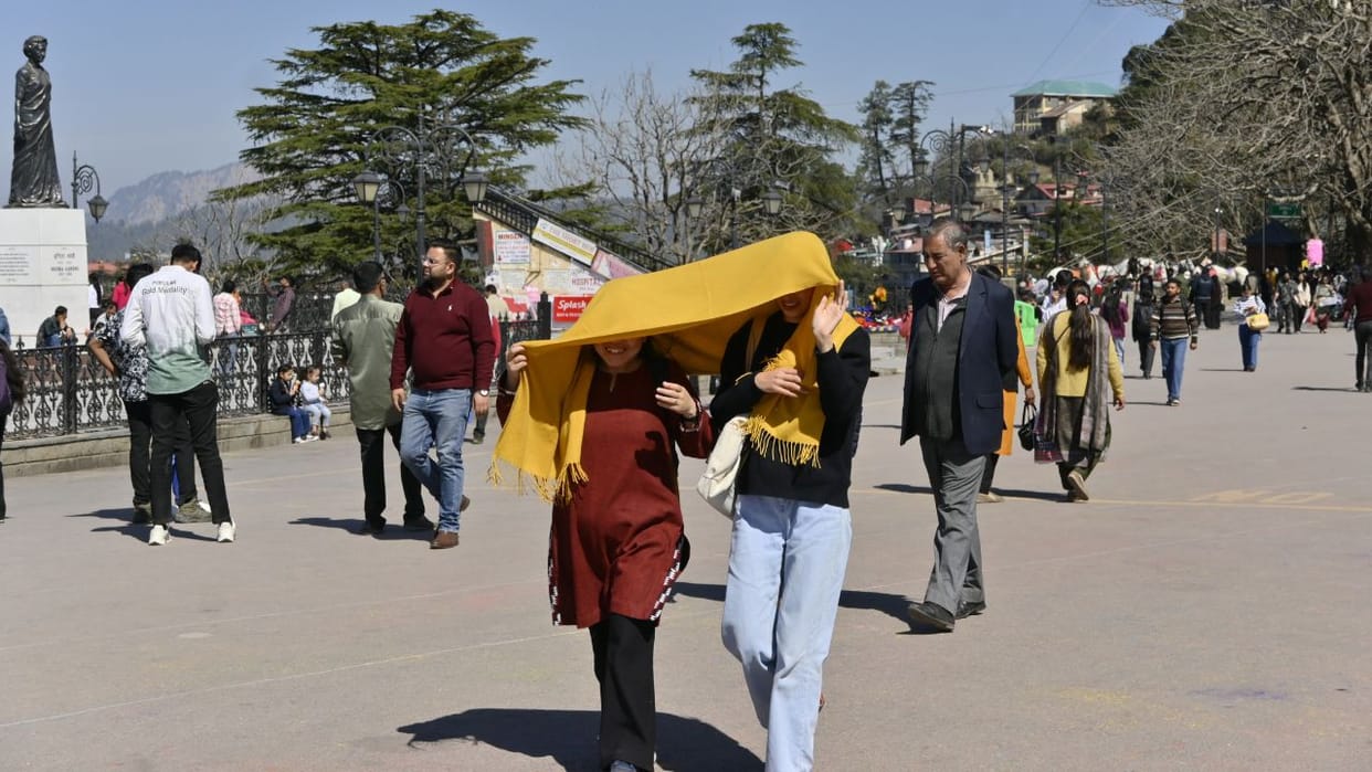 Heat waves hit Himachal daytime temperatures exceed 30 degrees in 7 districts