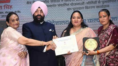 Women Excelled in various fields were honored at Raj Bhavan By Governor in Dehradun