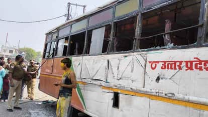 UP: Fourteen road accidents in division on Holi, 15 people including couple from Chandigarh lost their lives