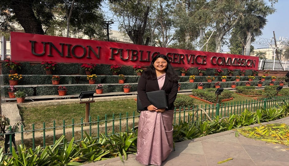 Soumya Garbyal becomes IAS, currently posted as SDM in Almora; atmosphere of happiness among the people