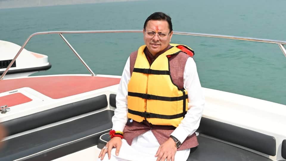 Tehri Lake Festival 2026 After inaugurating CM Dhami went for boating in lake Photos
