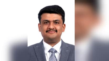 Meeruts Tushar Giri Secures 395th Rank in UPSC Civil Services Exam, Celebrates Success in Third Attempt