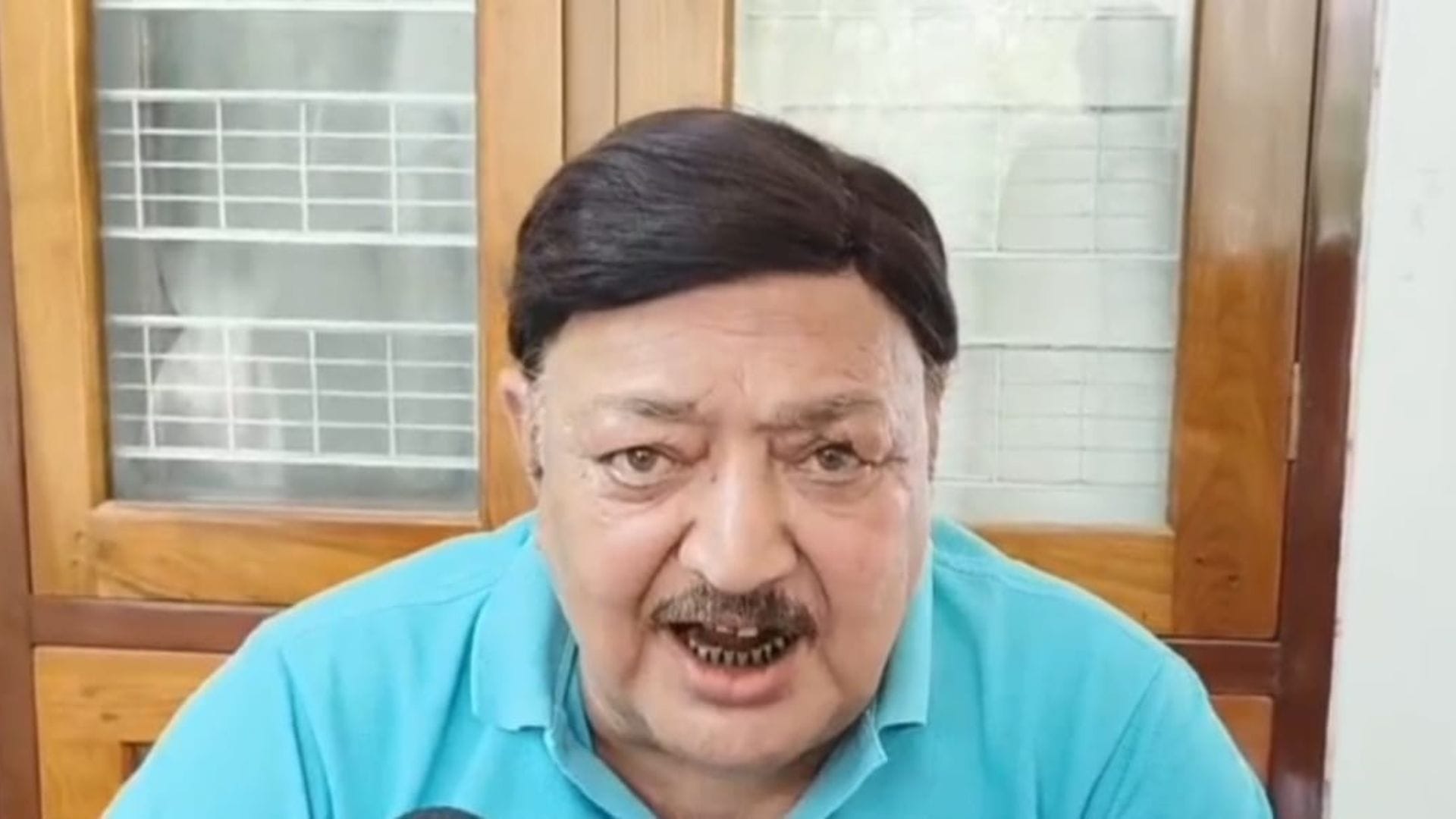 कांग्रेस के पूर्व विधायक अजित शर्मा