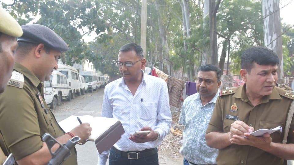 Moradabad Murder News YouTuber Kills Twin Sister with Multiple Knife Attacks Mother Injured