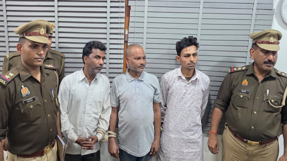 Kanpur: Three arrested for stealing Ashtadhatu idols worth Rs 10 lakh
