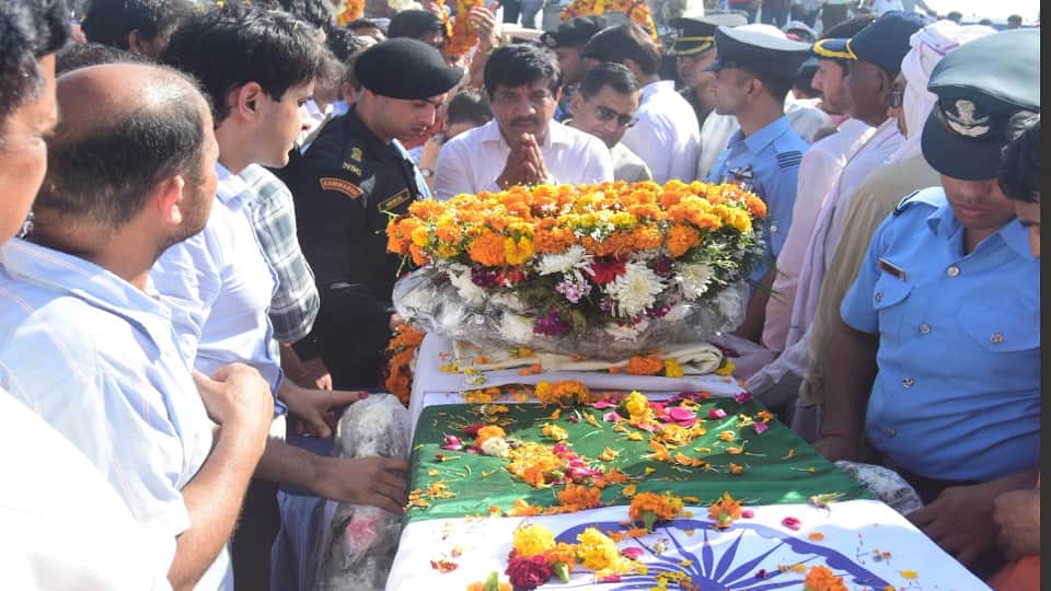 Squadron Leader Anuj was cremated with military honors