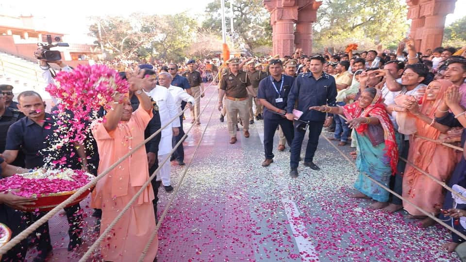 CM Yogi Adityanath said grand temple will built at shri krishna janmabhoomi temple like as ayodhya