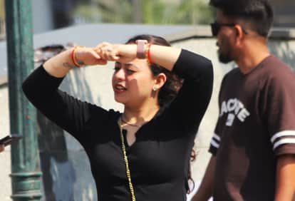 Delhis heatwave breaks records in early March temperatures reaching over 35 degrees Celsius