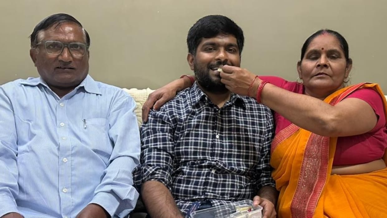 Aakash left a job worth Rs 65 lakh to join the civil services and cleared the UPSC exam