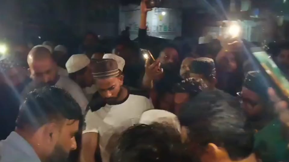 Vikasnagar Accident jeep without number plate hits a girl She Died on spot mourning