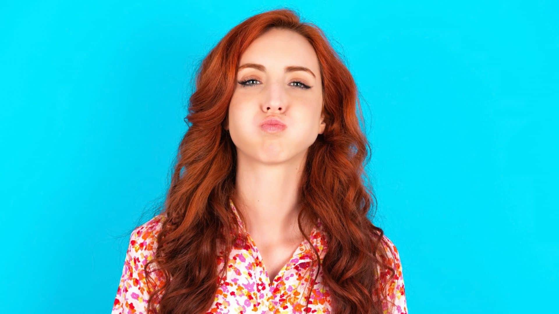 Lose Face Fat Naturally: 4 Best Face Yoga Exercises for a Chiseled Jawline and Younger Look