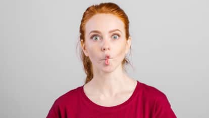 Yoga For Wrinkles And Dark Circles Free Face Yoga Benefits In Hindi