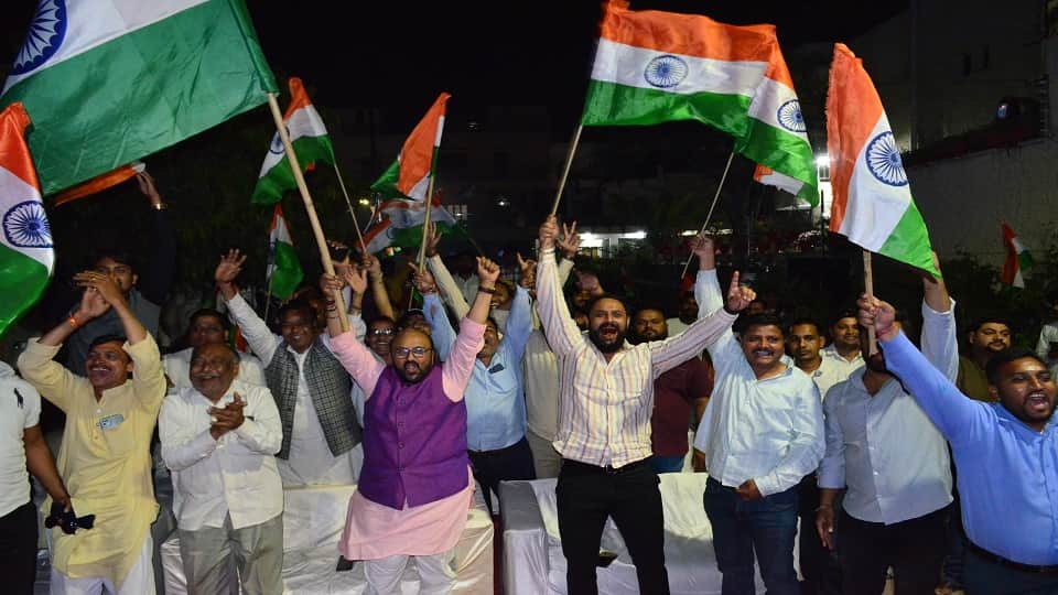 IND vs NZ T20 World Cup Final: Fans Pray for India Victory, Big Screens and Celebrations