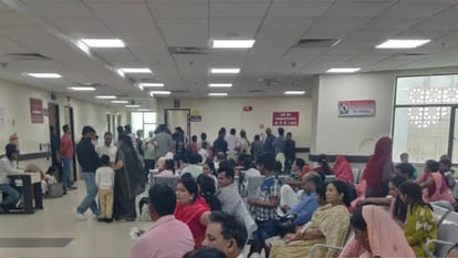 Hospitals in Gorakhpur were overcrowded after Holi. People fell ill after consuming adulterated food.