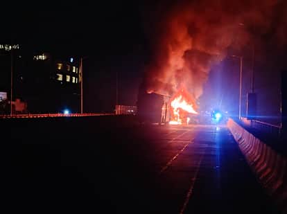 Dehradun-Haridwar Highway Accident dumper and bus caught fire after colliding with tractor-trolley