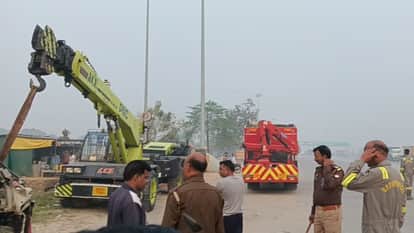 Varanasi News Today Former MP Dhananjay Singh appears in court threatens to commit Blue Drum