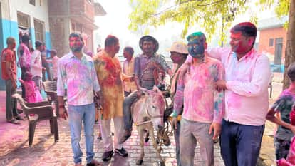 Laat Saheb julus took place on Rangpanchami in Khudaganj Shahjahanpur