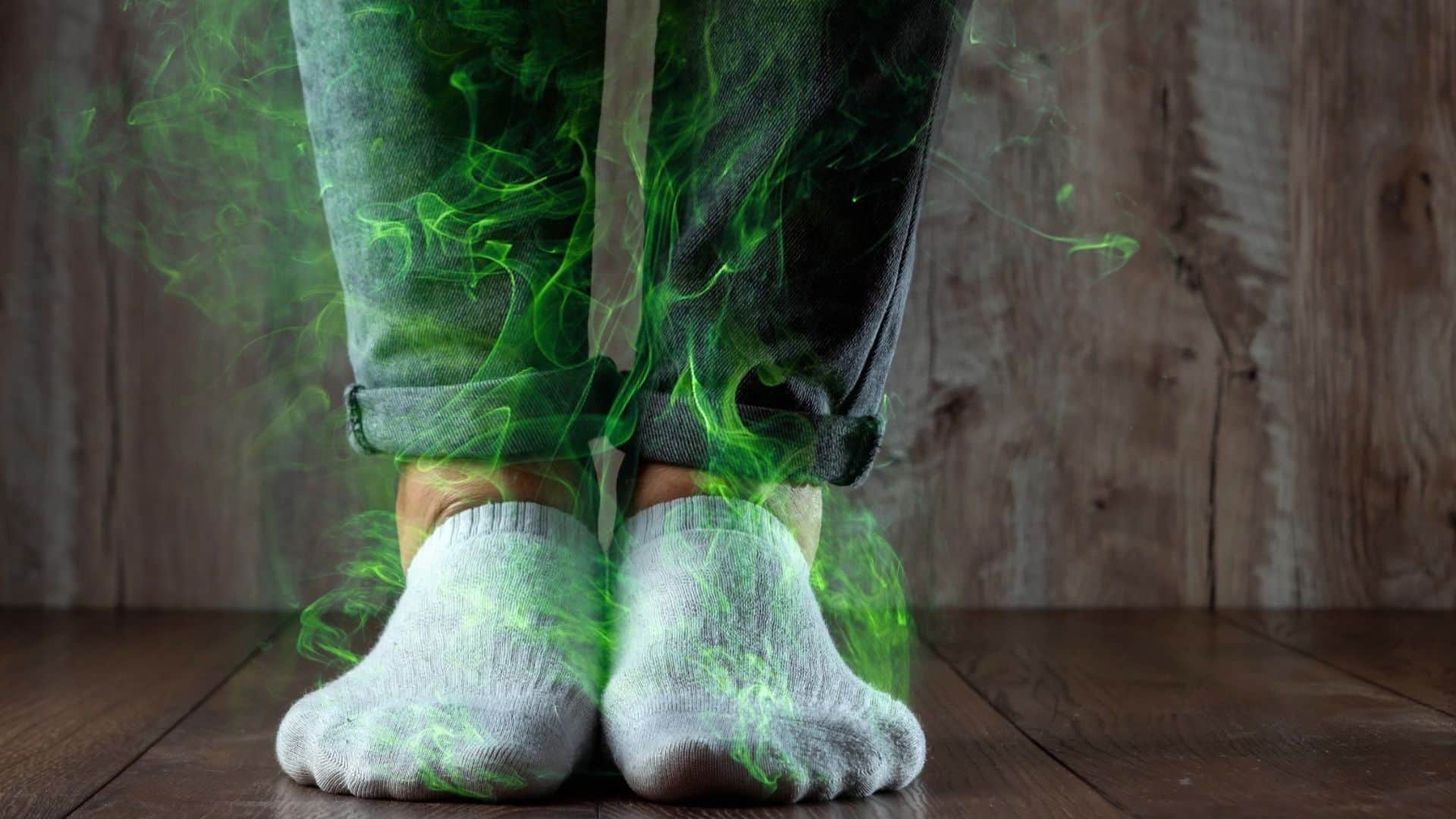 Embarrassed by Smelly Feet After Wearing Shoes Try These Simple Remedies to Eliminate Odor Naturally