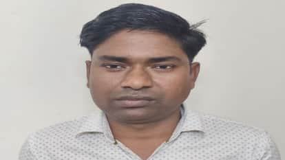 Lekhpal of Sadar Tehsil arrested for taking bribe of ten thousand rupees in Bareilly