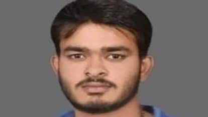 Pratapgarh News During the religious procession, Nishan came in contact with the HT line