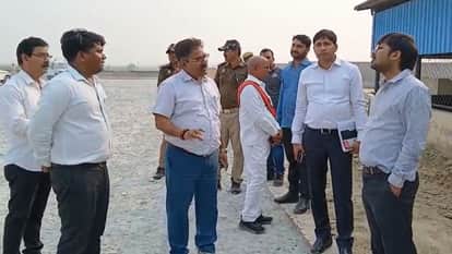 DM inspected the trauma center under construction in Chandauli