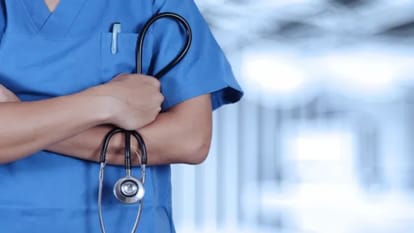 Female doctor diamond ring stolen from private hospital