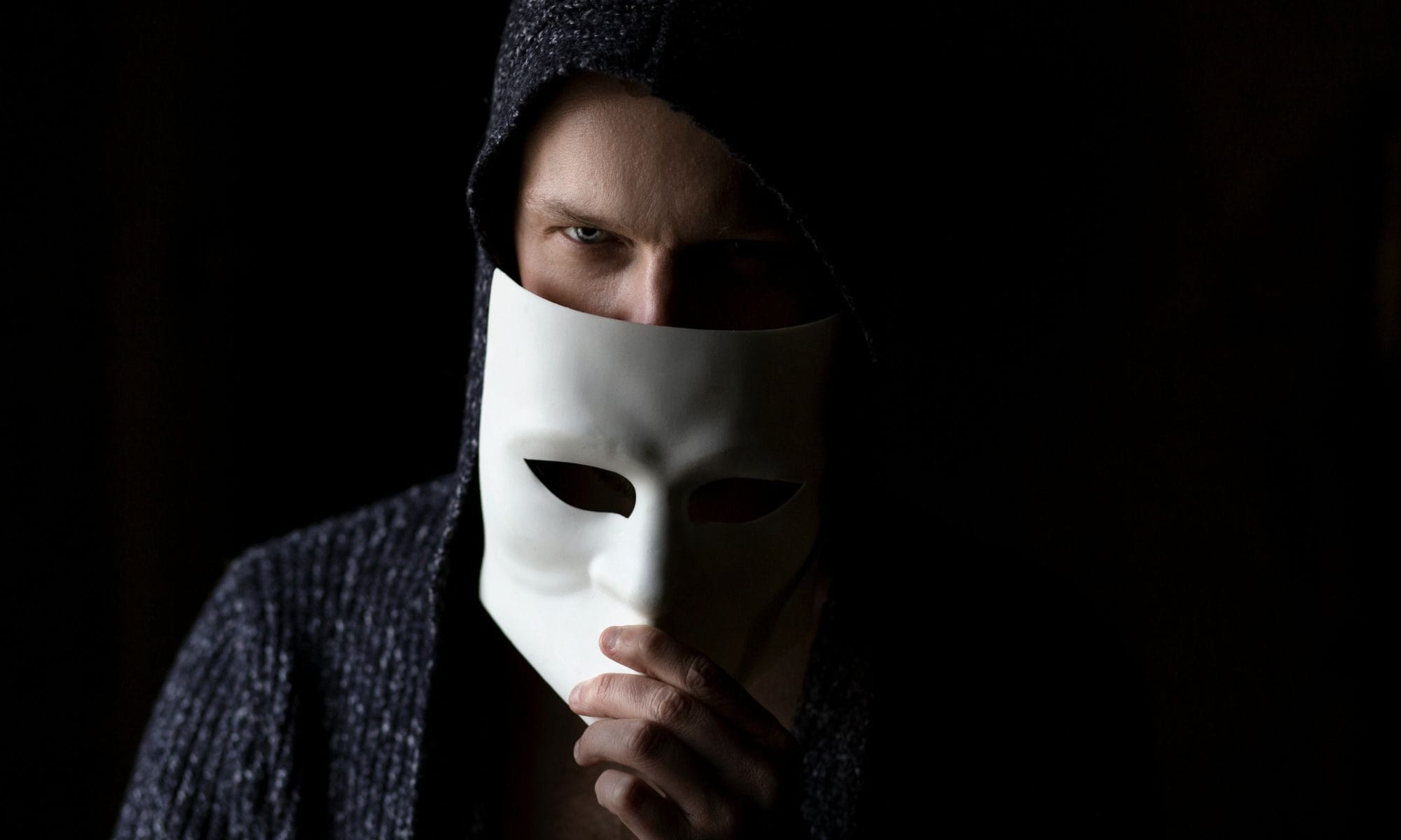 AI Can Unmask Anonymous Social Media Users, New Research Warns