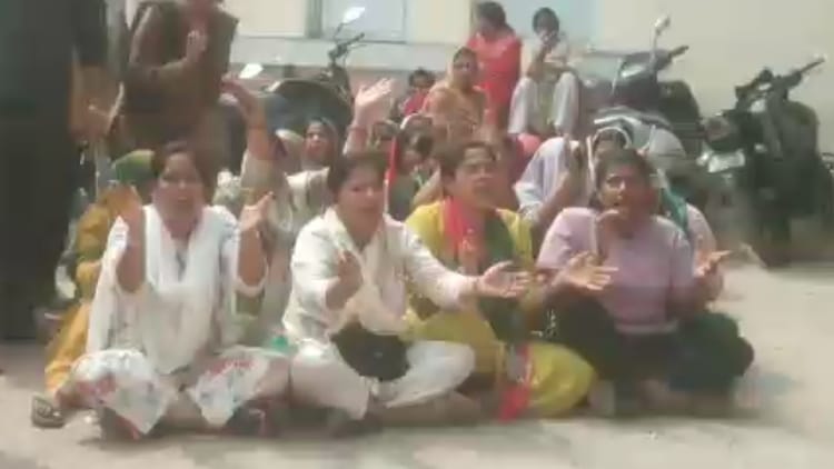 Haridwar: पंजनहेड़ी गोलीकांड में भाजपा नेता सहित तीन गिरफ्तार, बजरंग दल और समर्थकों का हंगामा