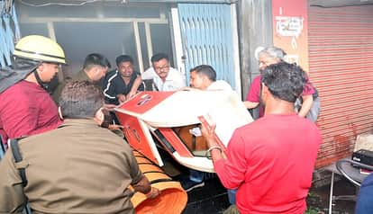 Fire broke out in The Kumaon Nagar Co-operative Bank due to short circuit in haldwani